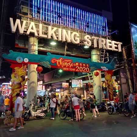 Walking Street Encore Hotel Pattaya Bagian luar foto