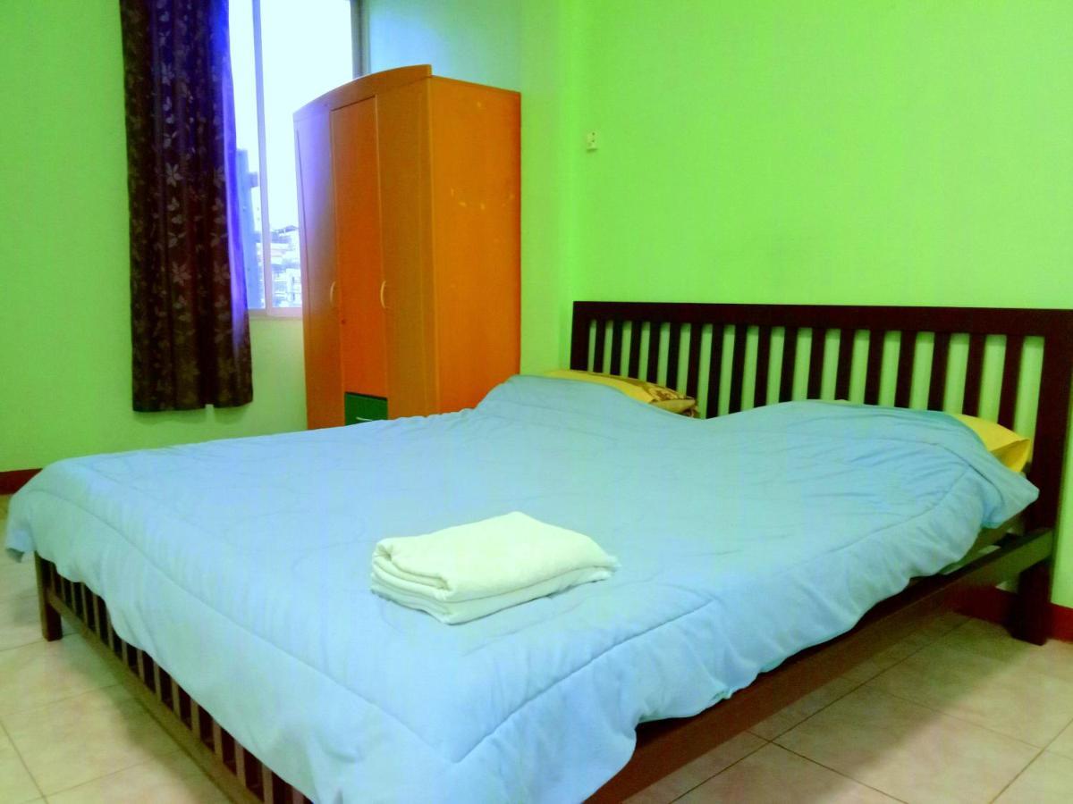 Walking Street Encore Hotel Pattaya Bagian luar foto